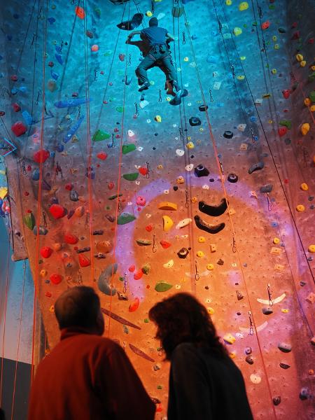 Máy ảnh OM SYSTEM OM-5 Mark II Body Sand Beige